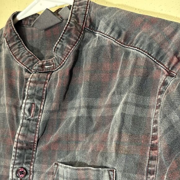 Button down short-sleeve shirt plaid shirt - Picture 3 of 4